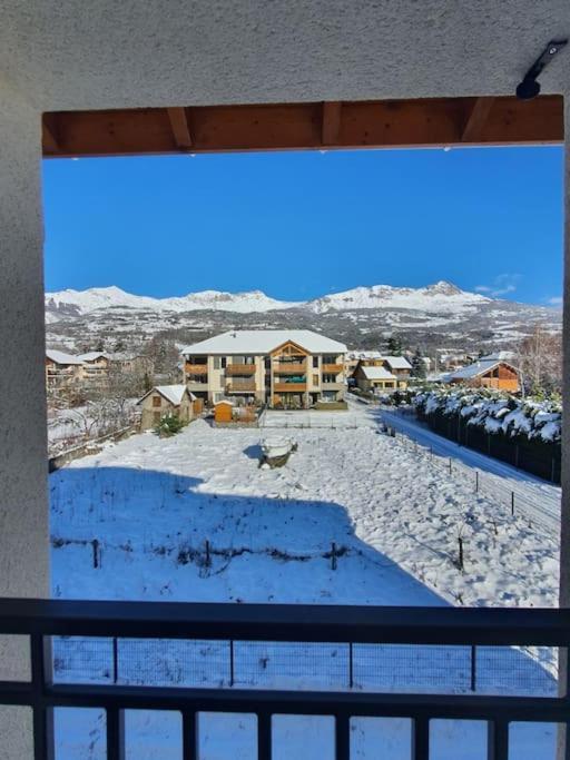 Superbe T2 Duplex Vue Sur Les Montagnes Apartment Chorges Bagian luar foto