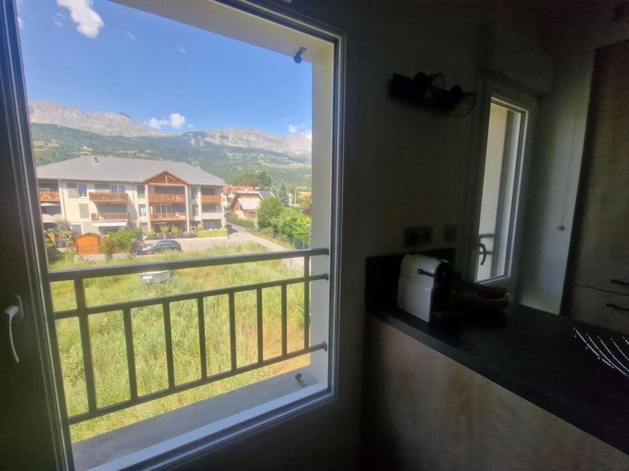 Superbe T2 Duplex Vue Sur Les Montagnes Apartment Chorges Bagian luar foto